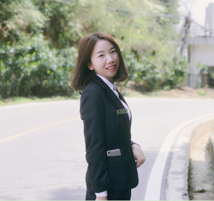 1525248396321447.png 曾詩(shī)文.png