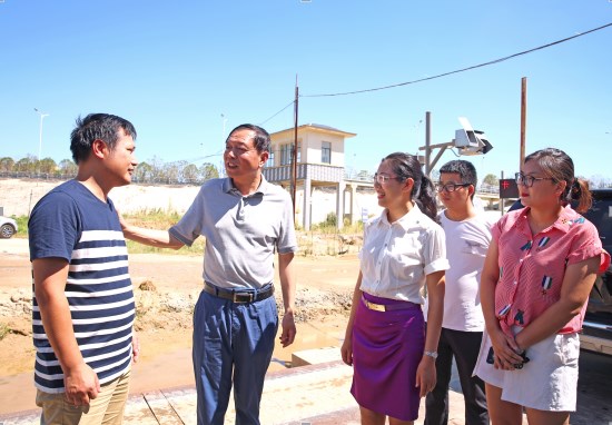 1534387217108285.jpg 鐘總慰問(wèn)-3.jpg